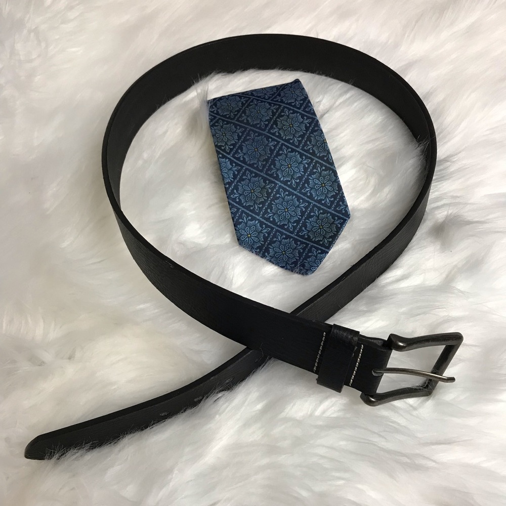SOLD: Men’s Black Leather Belt  Stitches sz 40